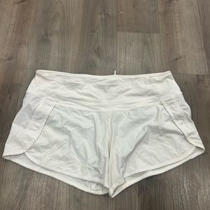Lulu lemon Highwasted shorts
